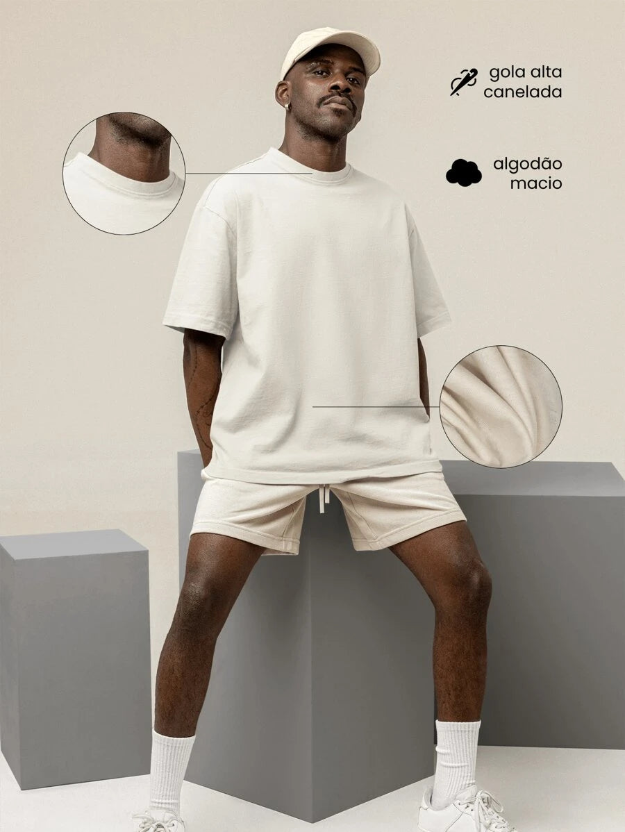 Camiseta Oversized Gola Alta Streetwear - Mind Over Matter
