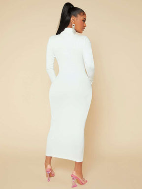 Vestido Longo Drapeado Sólido Branco de Gola Alta - Radiana